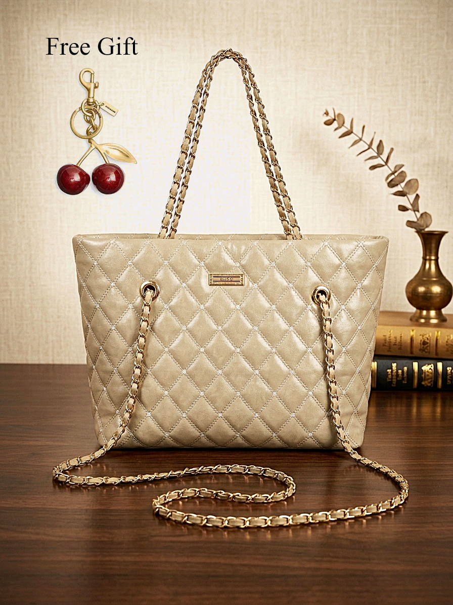 Quilted Chain Tote Bag With Gift