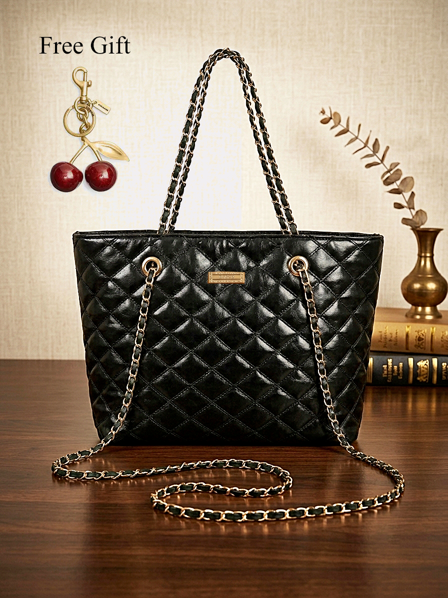 Quilted Chain Tote Bag With Gift